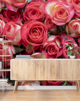 Papier peint fleuri - massif roses rouges