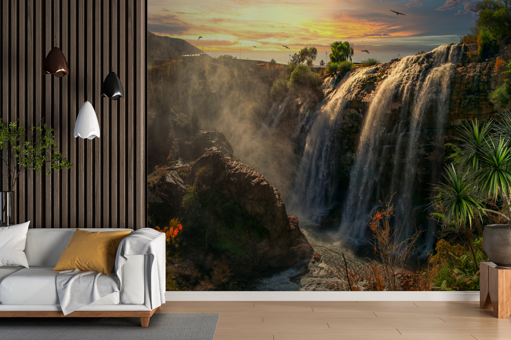 Papier peint cascades - grande chute brumeuse d'automne