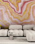 Papier peint Abstrait – Marbre liquide rose et veines dorées