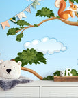 Children's wallpaper – Mischievous squirrels in the trees