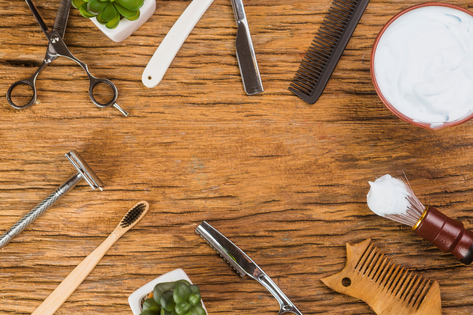 Vintage wallpaper – Traditional shaving accessories