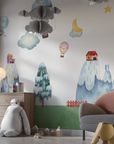 Papier peint enfants - montgolfières et animaux magiques