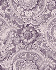 Papier peint rétro - arabesques et dentelle mauve pastel