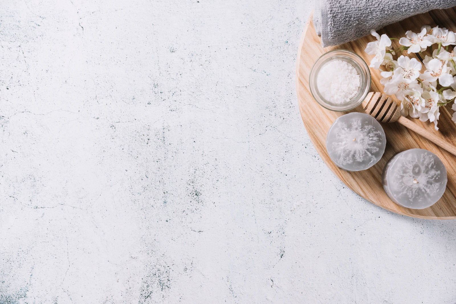 Papier peint art & déco – Composition spa douce et minimaliste