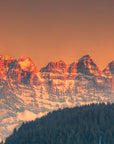 Papier Peint Montagne - Coucher de Soleil Rougeoyant
