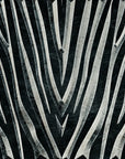 Papier Peint Noir et Blanc - Motif Zébré Abstrait