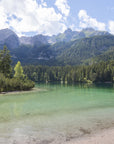 Papier Peint Montagne - Lac Émeraude Alpin