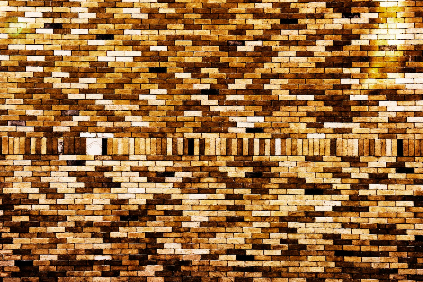 Papier Peint Briques - Mur Doré Vieilli