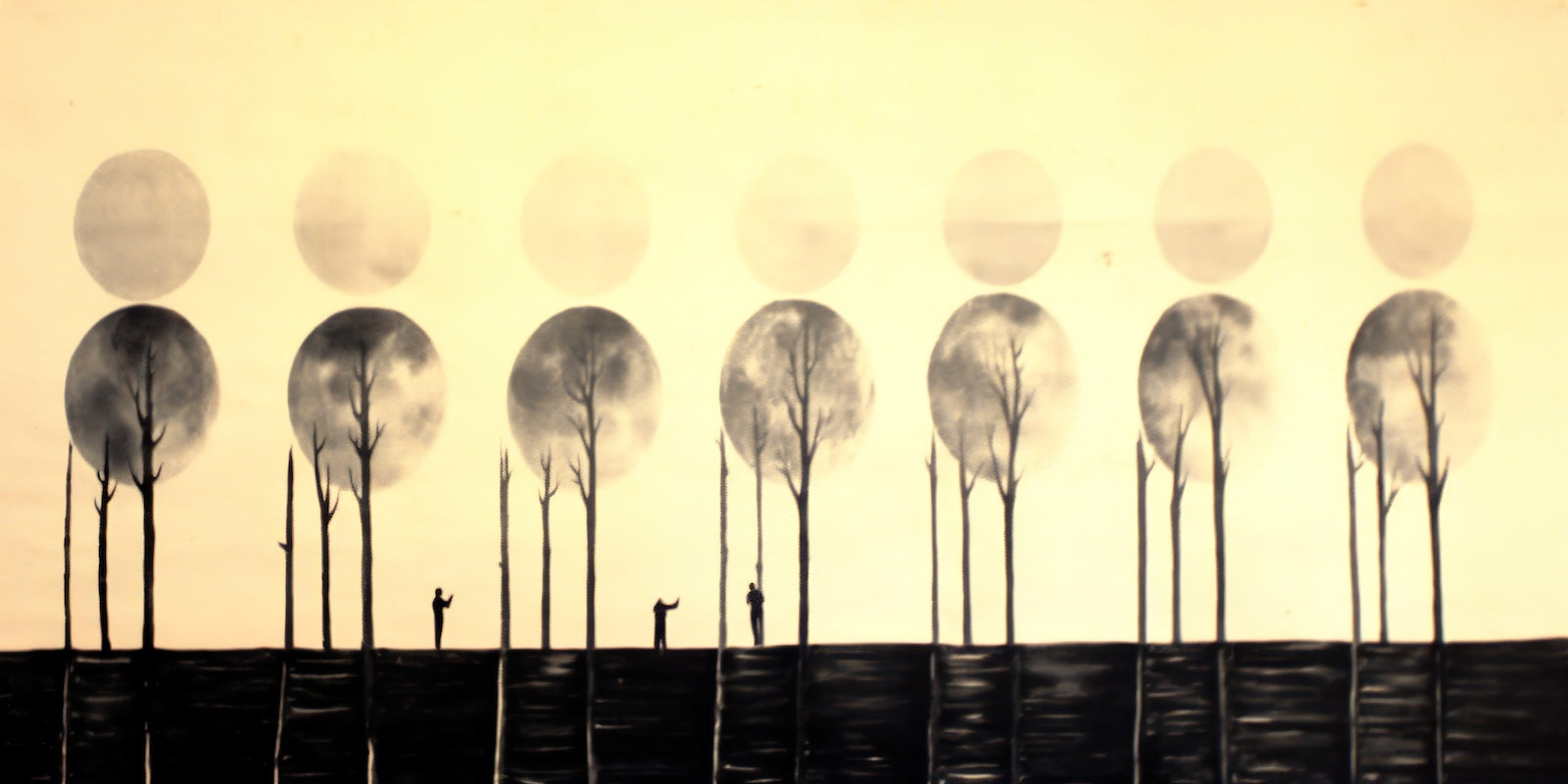 Papier Peint Tropical - Silhouettes de Palmiers Beige