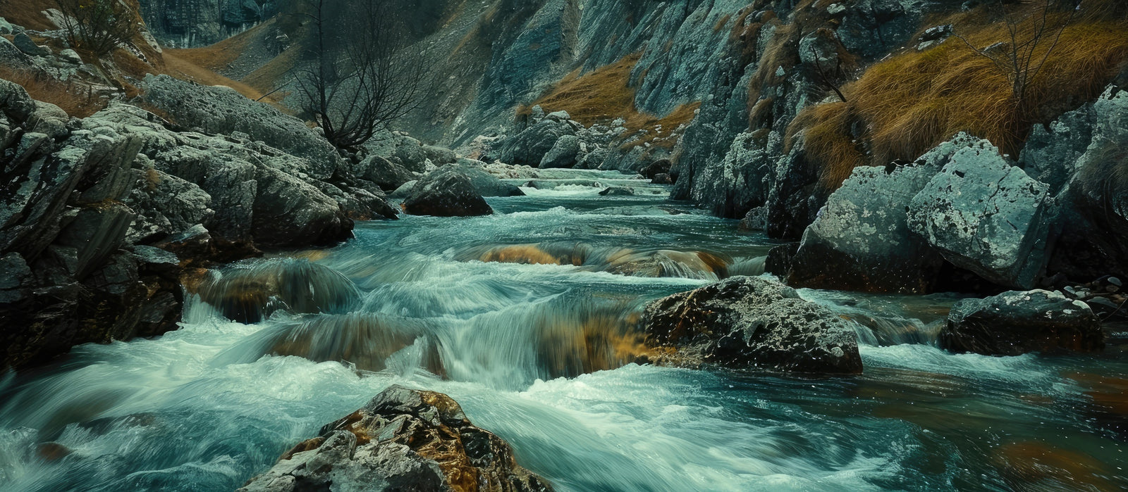 Papier peint cascades - rivière rapide des montagnes