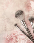 Papier peint beauté – Pinceaux et roses