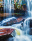 Papier peint cascades - ruisseau des gorges rocheuses