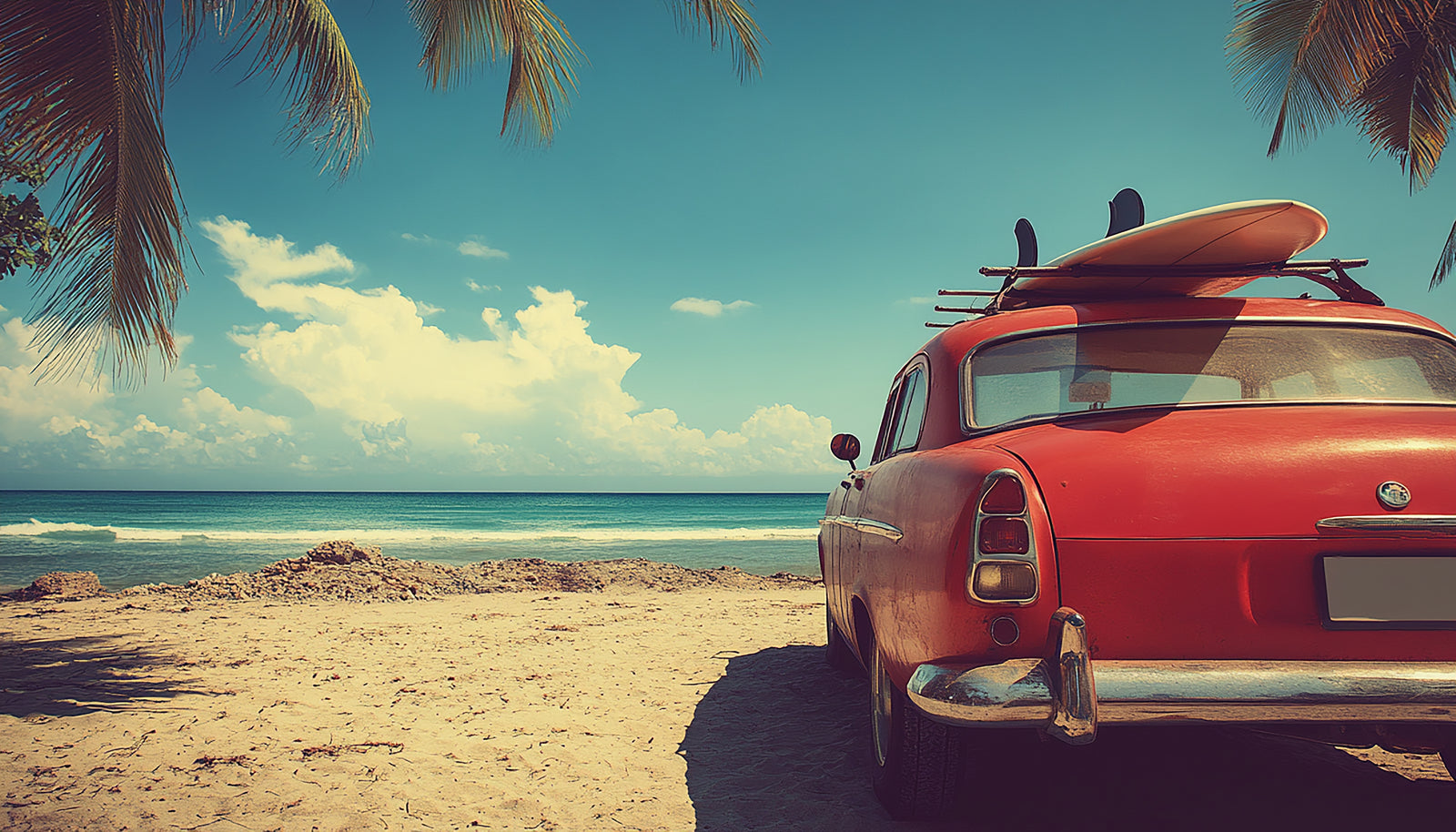 Vintage wallpaper – retro car on the beach
